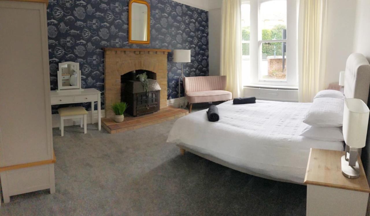 Summer Breeze. 3-Bed Apartment Close To The Beach Bournemouth Exterior foto